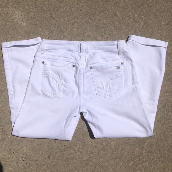 Joe’s Jeans 24” White Kicker Cropped - Picture 3 of 8